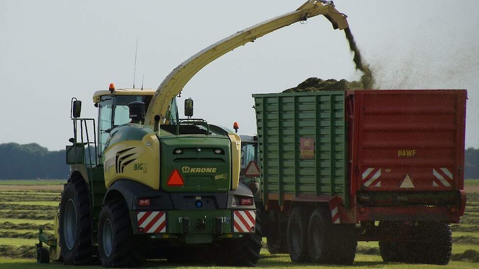 Krone BiG X 580 van loonbedrijf Boven uit Finsterwolde in actie Trekkerweb