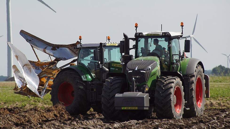 German Meisterwerk Fendt 1050 500 pk’s voor uw dagelijks werk Trekkerweb