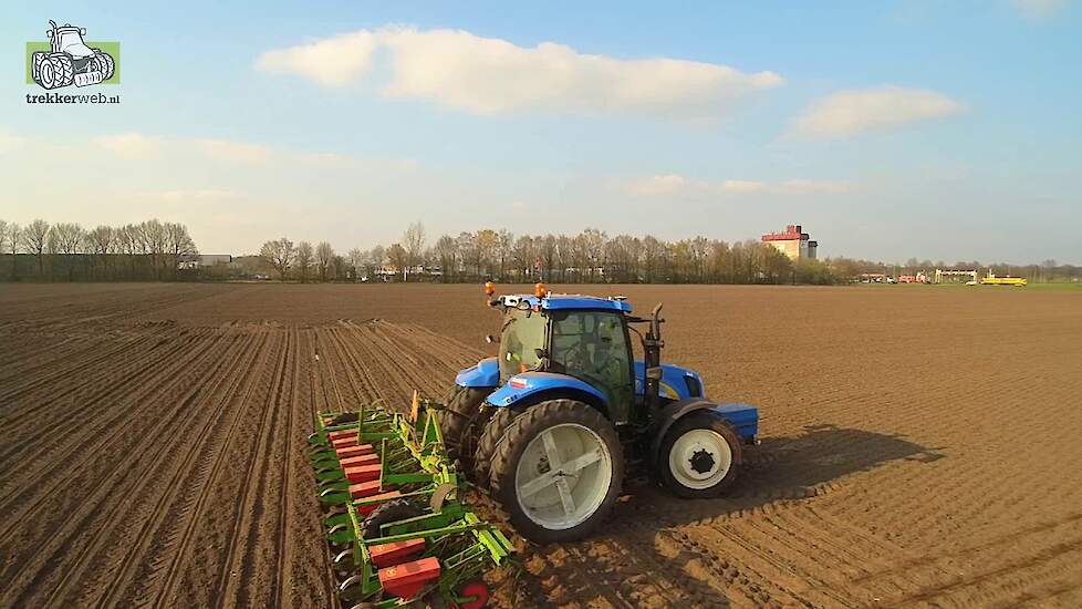 New Holland T6010 Annelaura suikerbieten zaaien met Vicon Trekkerweb