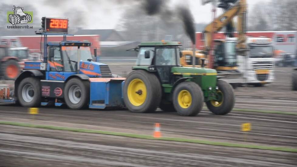 Car & Trekkerpulling te Berkel-Enschot. Trekkerweb