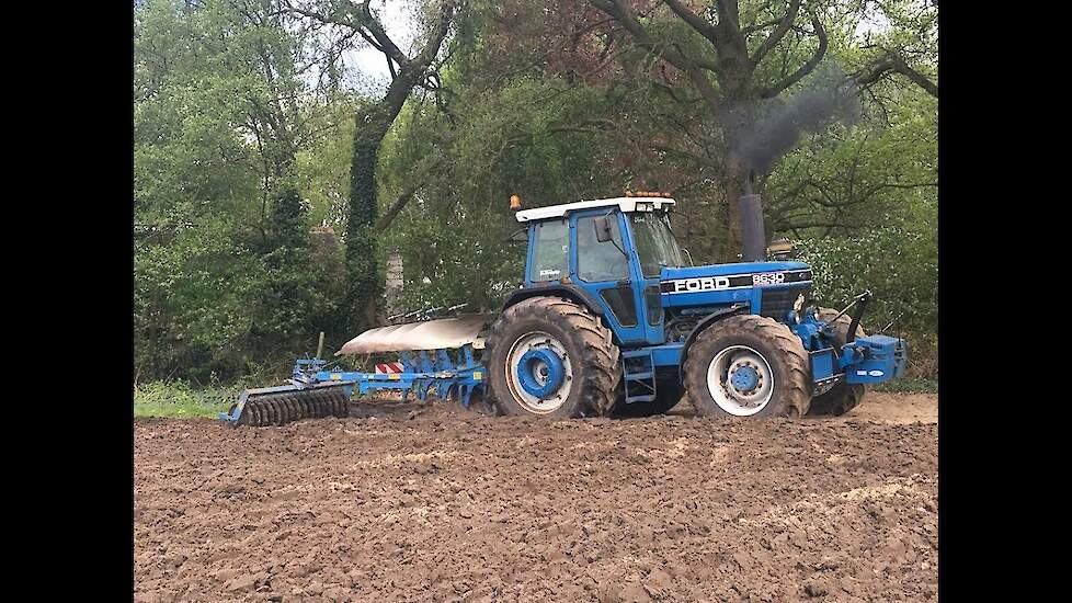 Ford 8630 ploegen met Lemken 4 schaar BEPagri-Rental uit Leende Trekkerweb