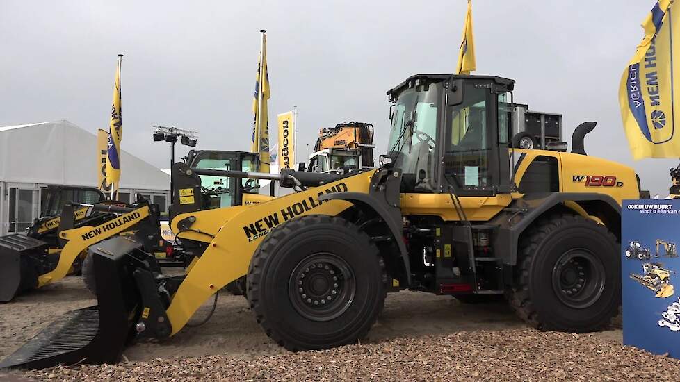 Wielladers shovel van New Holland op de TKD 2018 Almere Trekkerweb