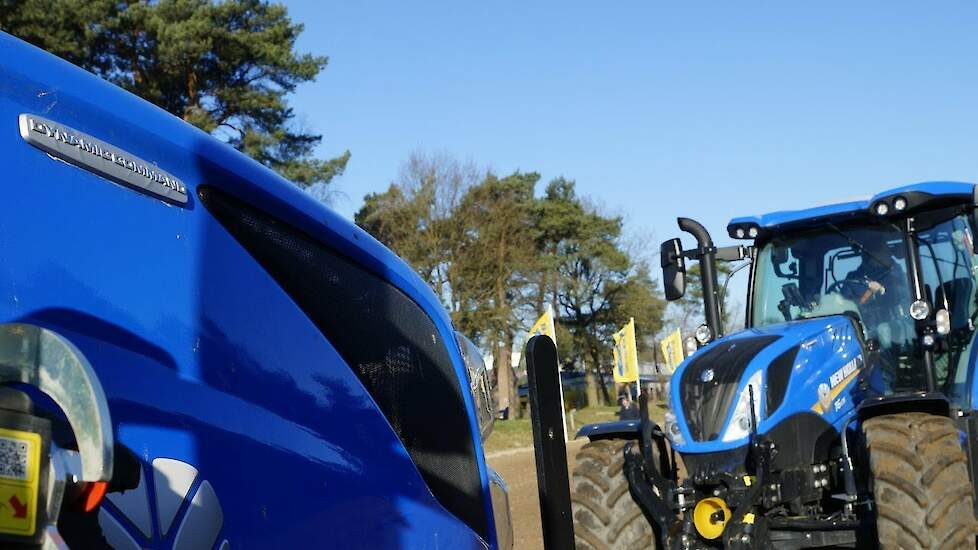 Coming soon T6 Dynamic Command New Holland  de revolutie is onderweg Trekkerweb