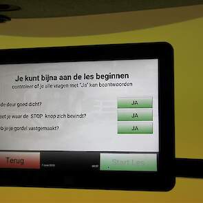 De trekkersimulator kan ook op beurzen staan, en het is goed mogelijk dat ook dealers er hun klanten, akkerbouwers of wie dan ook, in wegwijs kunnen maken.