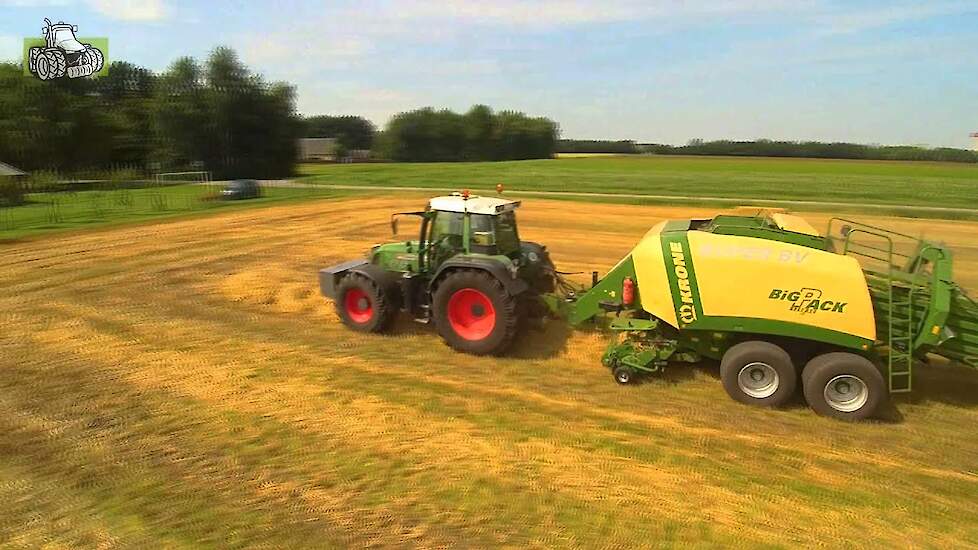 Stropersen Fendt 820 vario en Krone BigPack 1290XC Trekkerweb