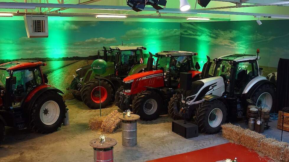 Opening Mechan Next occasion center in Boxtel Fendt Valtra Massey Ferguson Mechangroep