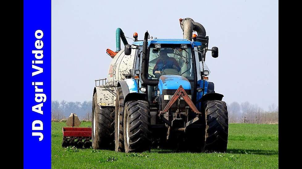 Mestseizoen 2019 | New Holland 8360 + Kaweco | Slurry injection | Nunspeet | Gülleeinarbeitung