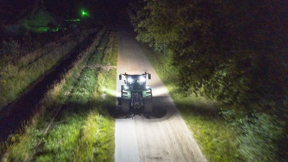 Nieuwe inbouwwerklamp voor Fendt