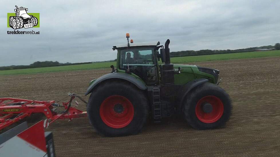 Driving the Fendt 942