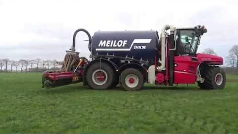 MESTSEIZOEN 2020 VERVAET HYDRO TRIKE MET EEN VREDO BEMESTER