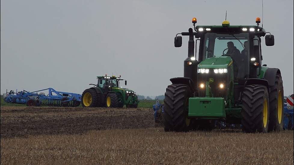 GroeNoord | John Deere 215 -400 pk | Lemken stoppel bewerking demo