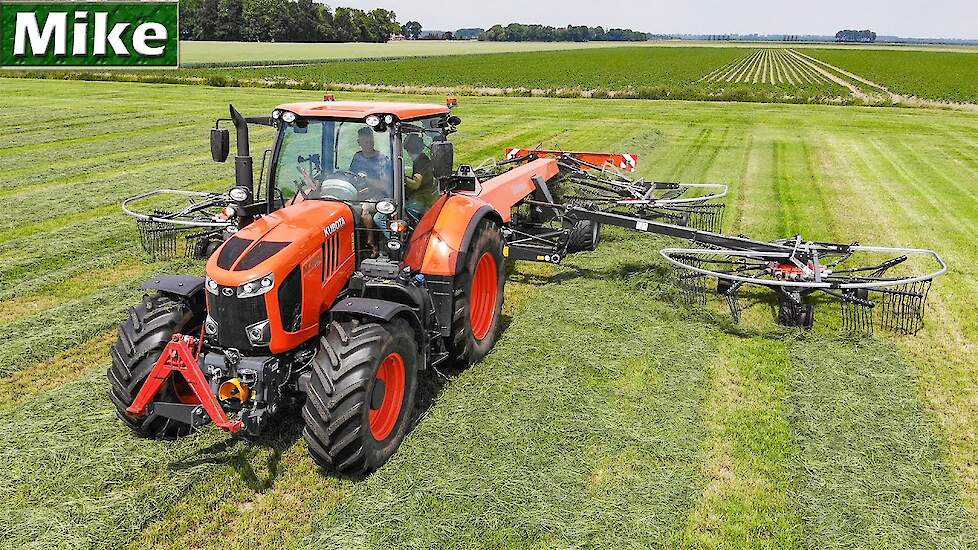 2020 | *NEW* Kubota M7152 with Grass raking | LMB Tolhoek | Gras harken.