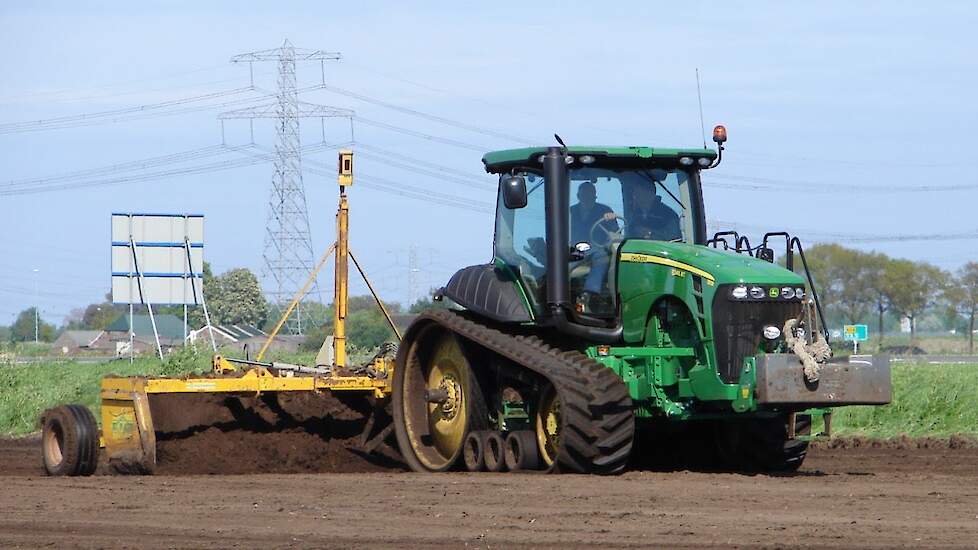 John Deere 8345 RT Trekkerweb