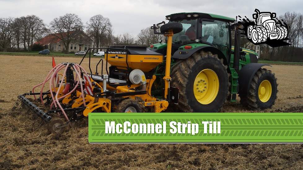 Demo McConnel Strip Till in het Oldambt John Deere 6210R Trekkerweb