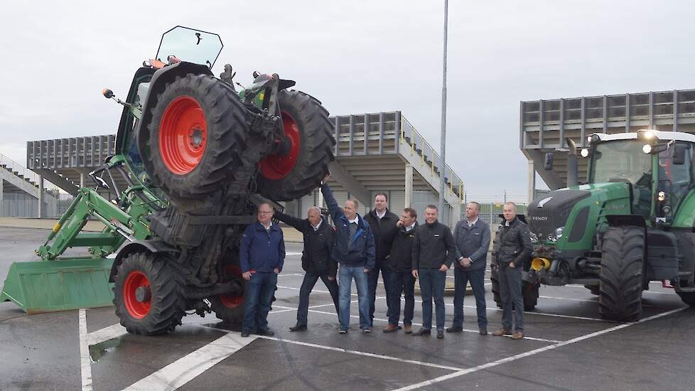 Opening landbouwvakbeurs Assen met Fendt stunt Trekkerweb