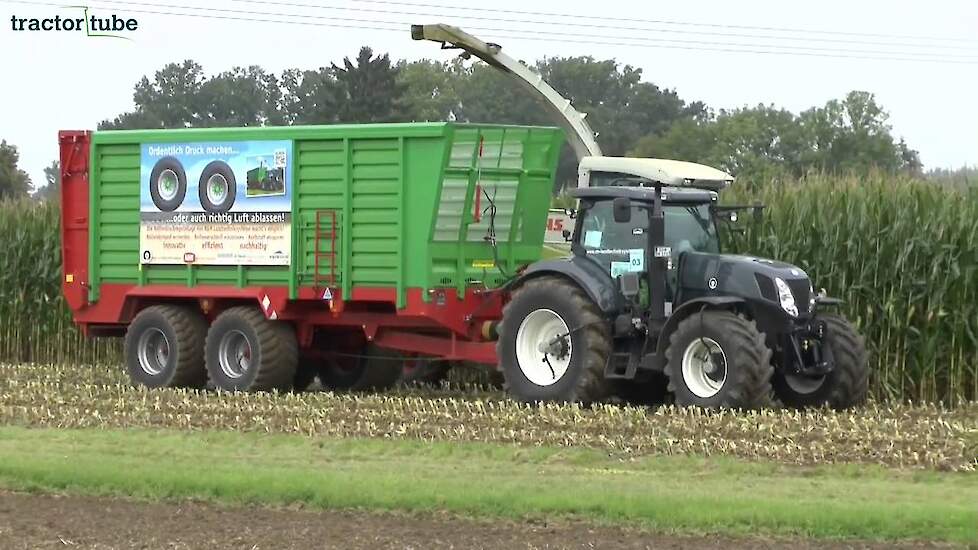 Banden spanningssyteem van R M Landtechniksysteme in de maïs  Vorstellung und Einsatz