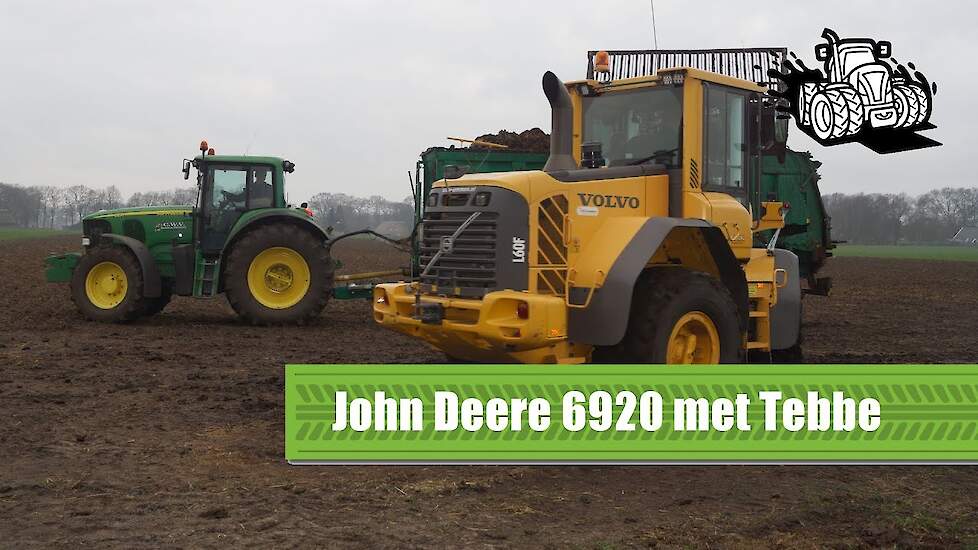 John Deere 6920 met Tebbe aan het meststrooien Trekkerweb