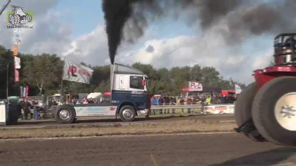 Truckpulling was ook te zien in Aagtekerke Trekkerweb