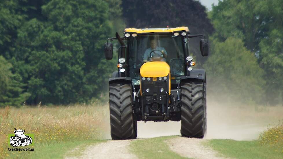 JCB Fastrac 4000 series testdrive Trekkerweb primeur