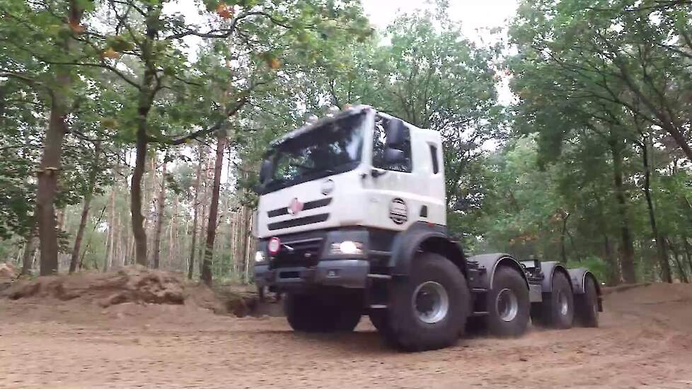 AgriTruck Tatra 8x8 Phoenix testdrive van Loonbedrijf Wassink – Breklenkamp off road Trekkerweb