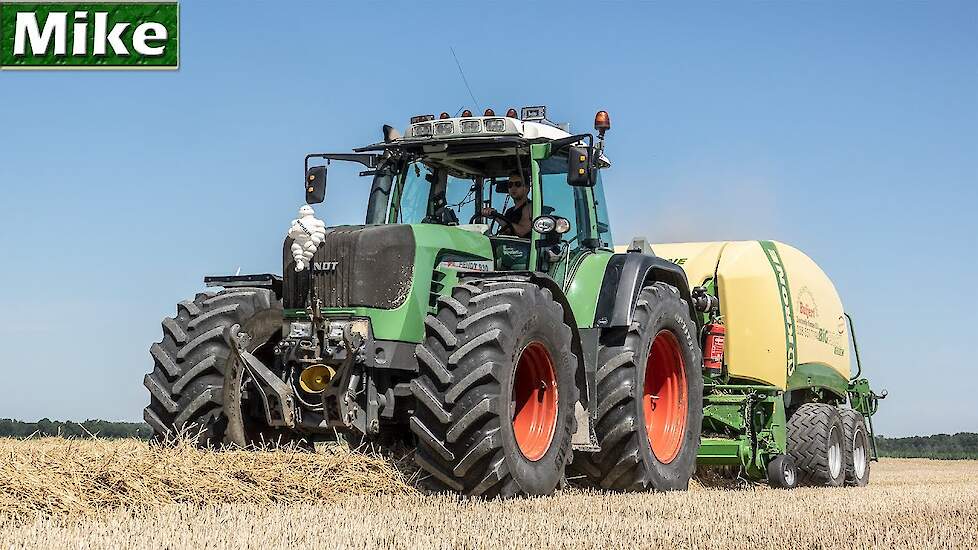 2020 | Straw Baling with Fendt 930 Tms w/ Krone BiGPack 1270 | Buijert Kampen.