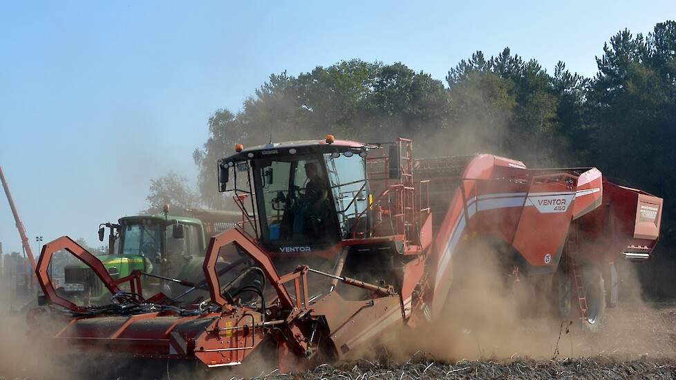 De nieuwe Grimme Ventor 4150  in het stof