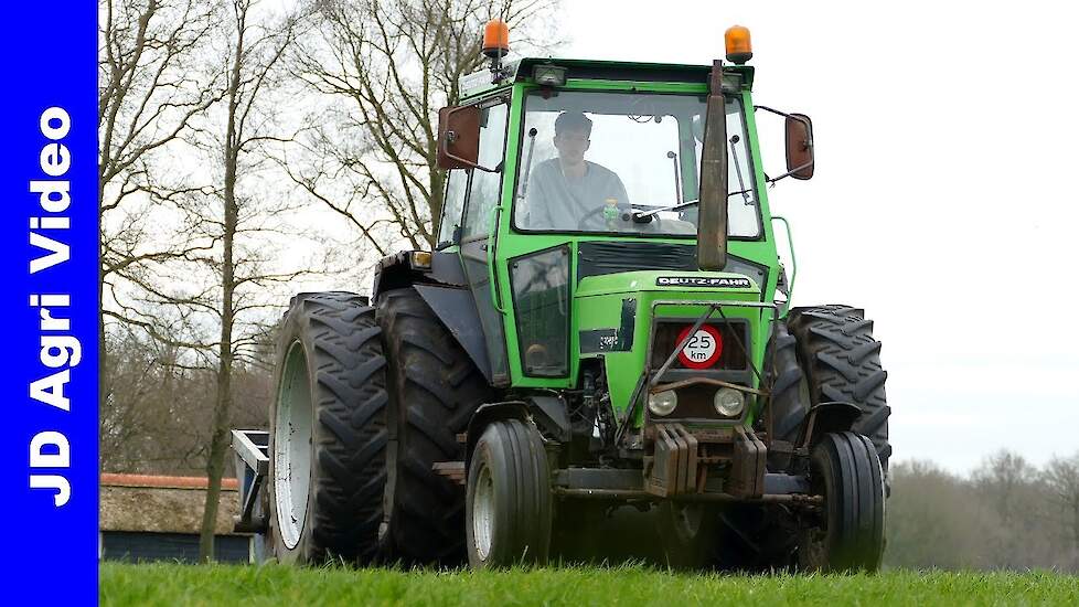 Deutz-Fahr D7007 C | Grasland rollen | Rolling grassland | Nunspeet | Landrollen