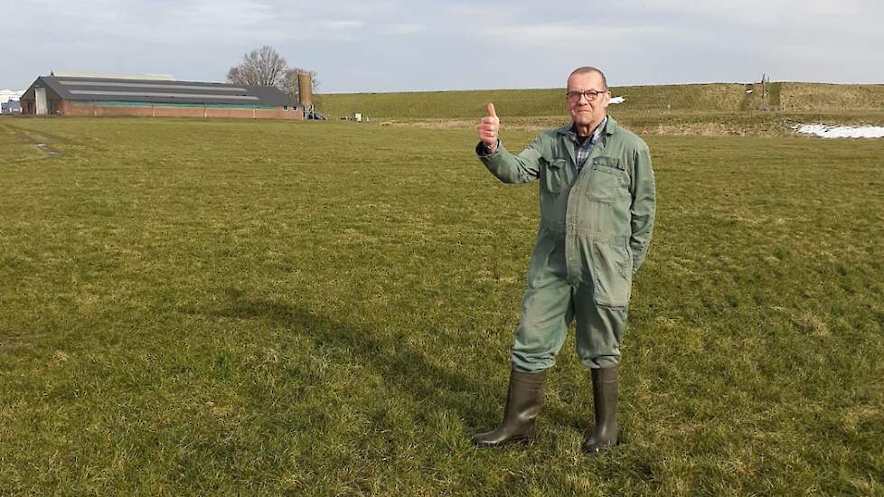 Van der Steege heeft zo'n 50 melkkoeien en zit samen met zijn vrouw in de maatschap.