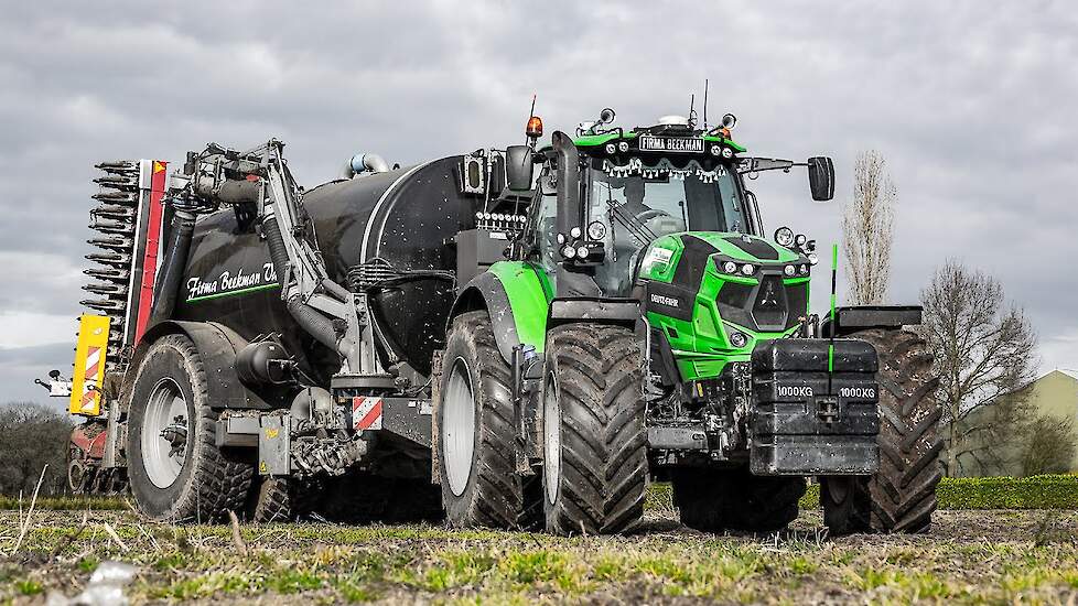 Deutz Fahr 7250 TTV + Kaweco | Slurry Injection | Firma Beekman