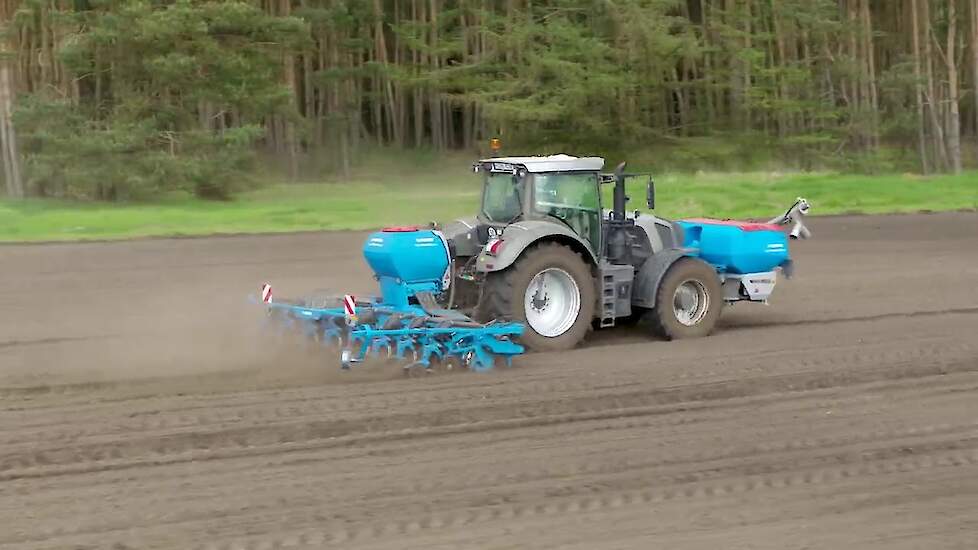 Zaaien met Lemken DeltaRow