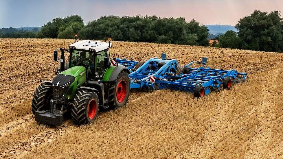 Lemken Koralin ondiep met schijven en tanden