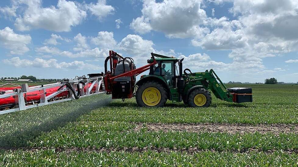 Landquip Cropmaster gedragen veldspuit met luchtondersteuning