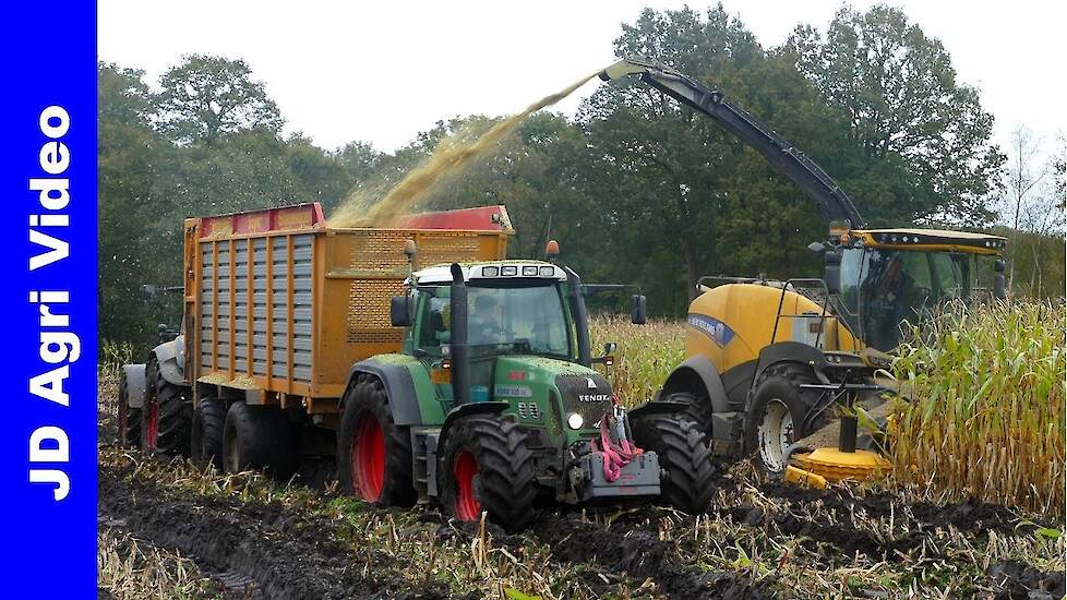 Mais 2021 | Modderen | Mud | Deutz-Fahr + Fendt + NH FR550 | Postel Tilligte | Schlamm | Mais Silage