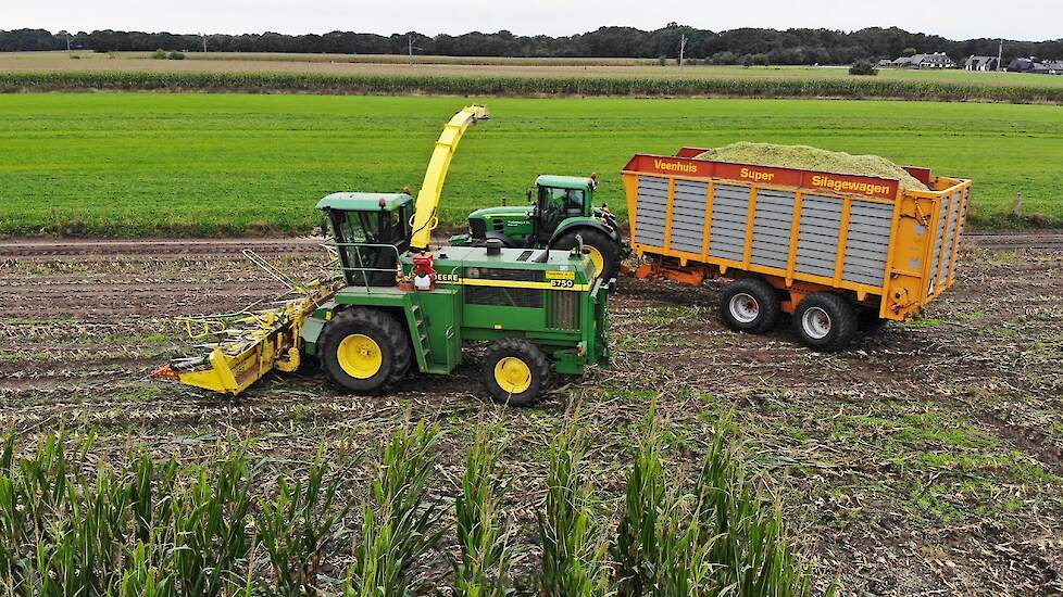 Mais Silage 2021 with John Deere | Waaijenberg