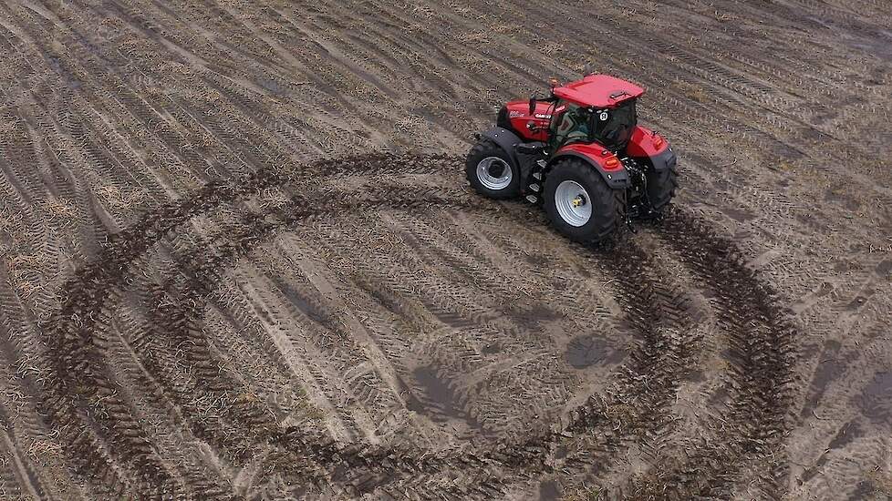 Walkaround Case IH Optum 300 CVX AFS Connect