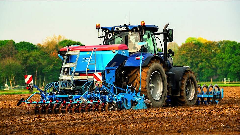 Lemken  pneumatische zaaimachine Solitair 9