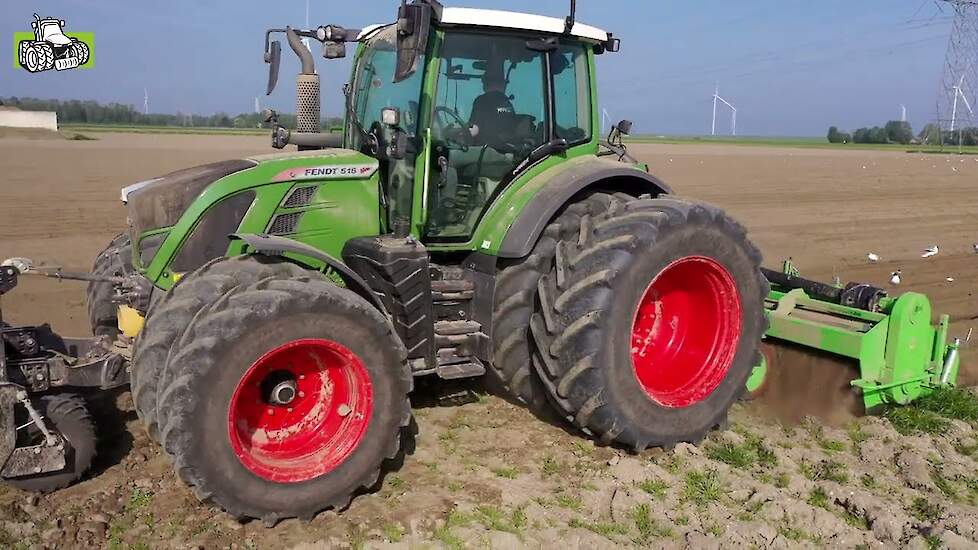 Fendt 516 met AVR ruggenfrees