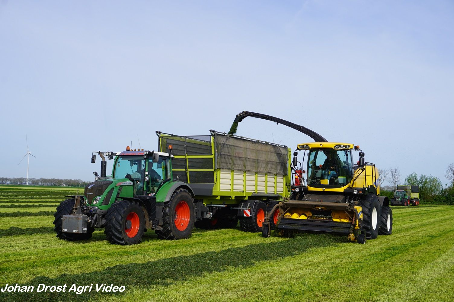 New Holland › Gras hakselen met een New Holland FR500 | Trekkerweb.nl ...