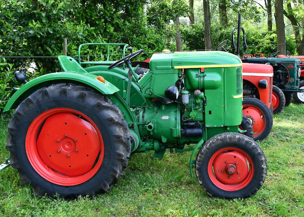 Deze 1-cilinder Stompkop Deutz heeft Anton al sinds zijn vijftiende jaar.