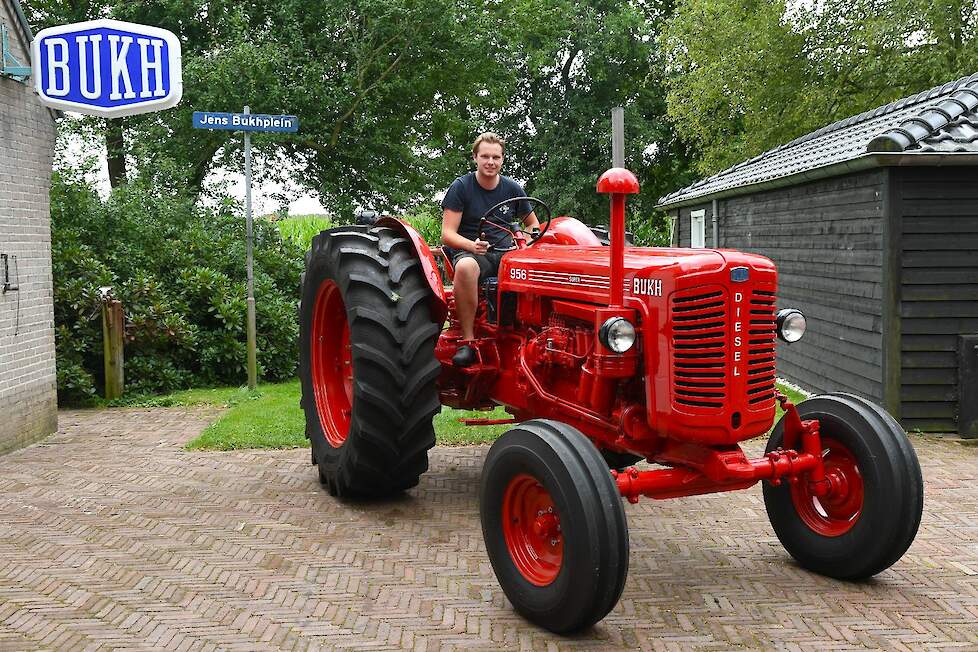 Het laat zich makkelijk raden wat het favoriete trekkermerk is in huize Jongbloed.