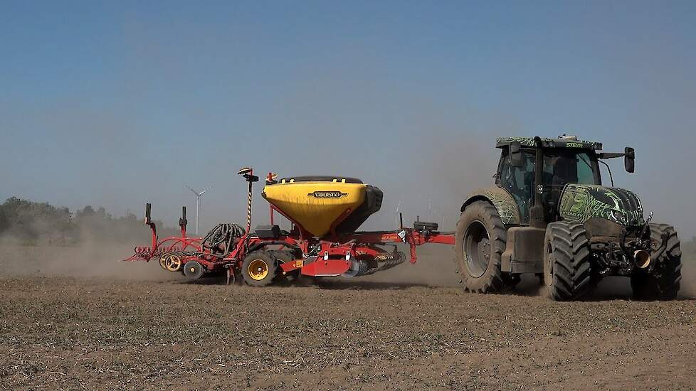 Steyr Hybrid CVT-tractor