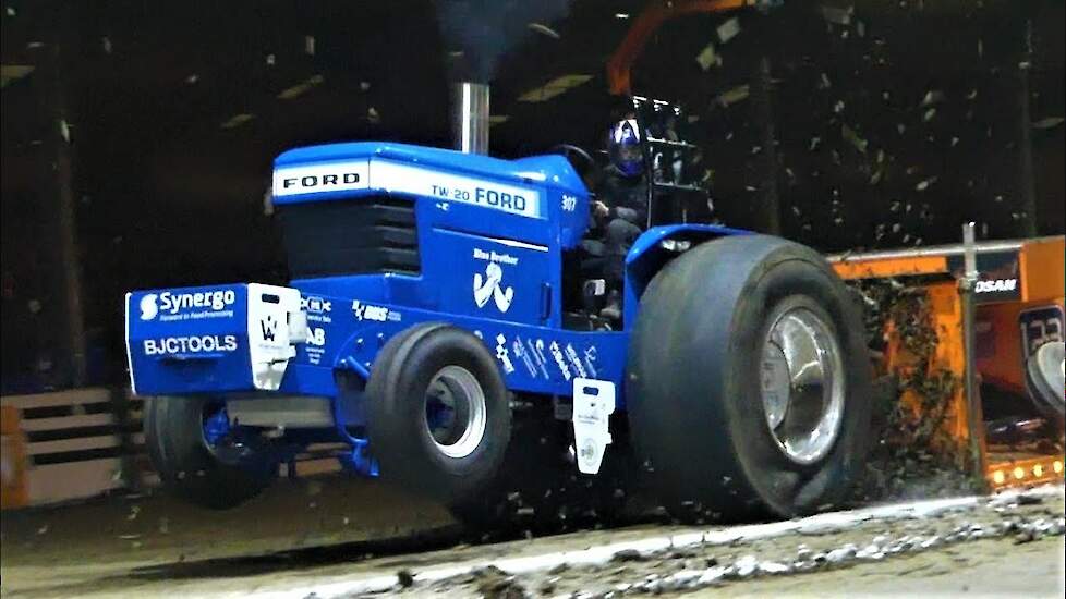 Tractorpulling Indoor Putten 2023 Ultra Lite Arena Sport Supersport standaard