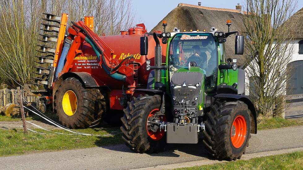 2025 | NEW! Fendt 620 Vario | Mest injecteren | P van den Hardenberg Elspeet | Injection slurry